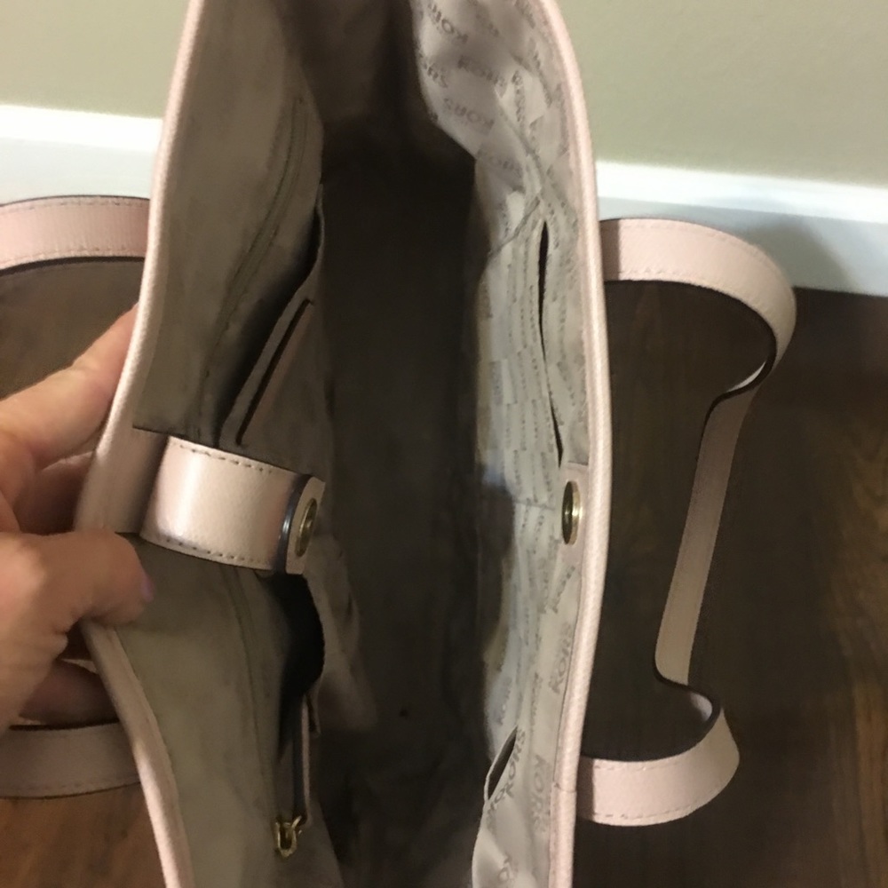 Purse - Picture 4 of 4